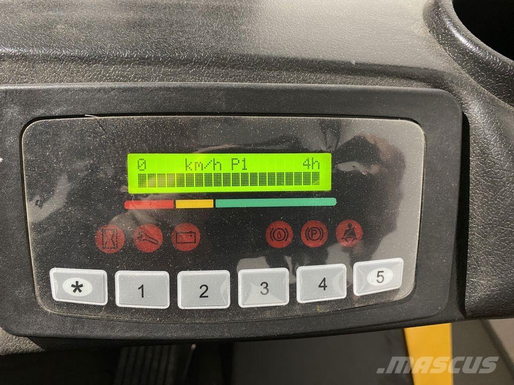 Hyundai 30B-7A Електронавантажувачі