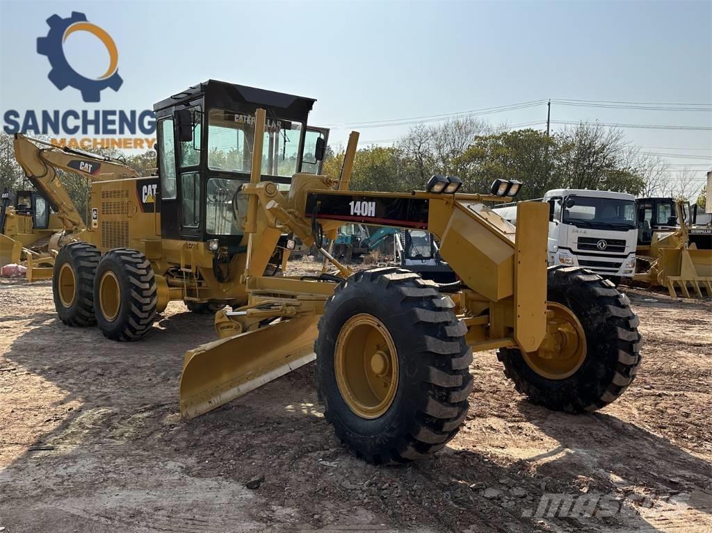 CAT 140H Грейдери