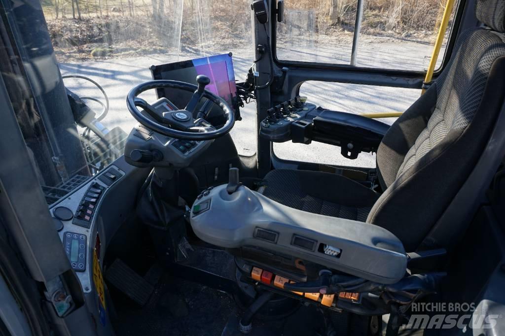 Kalmar DCE160-9 Дизельні навантажувачі