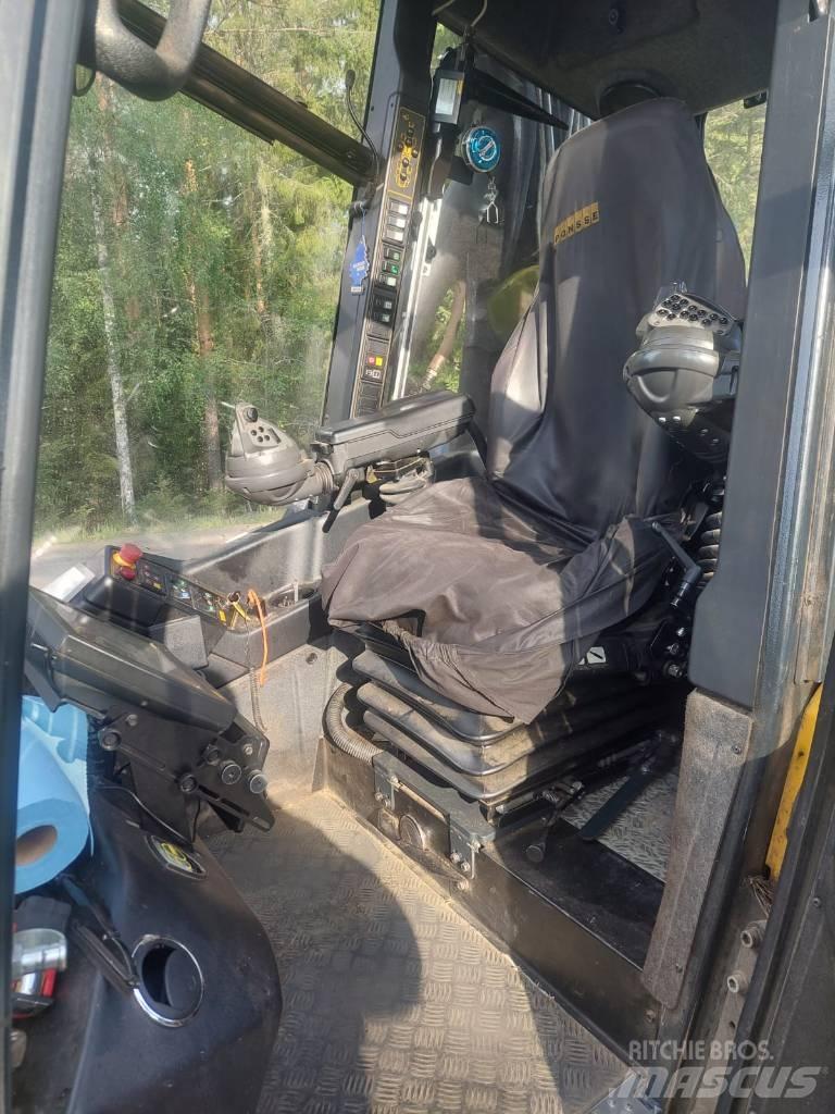 Ponsse SCORPION 8W Харвестери