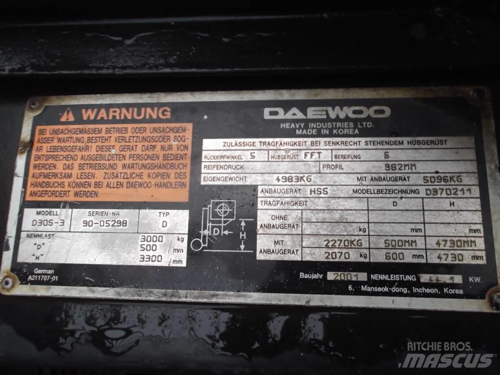 Daewoo D30S3 V-2372 Дизельні навантажувачі