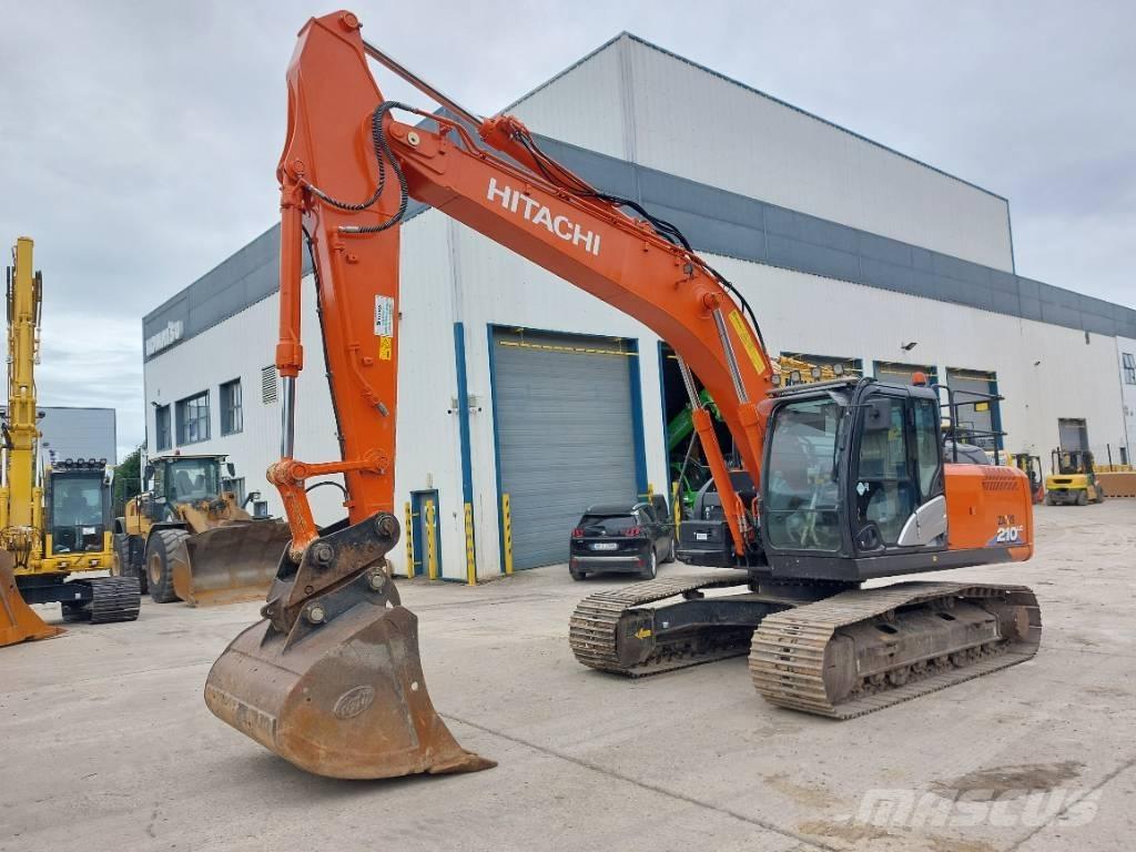 Hitachi ZX210LC-6 Гусеничні екскаватори