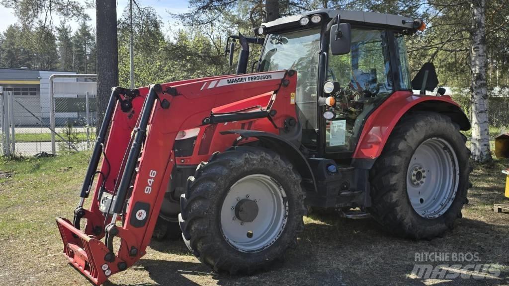 Massey Ferguson 5613 Трактори