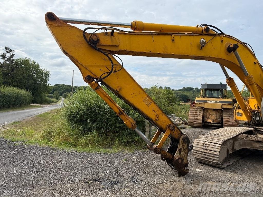 JCB JS 240 LC Гусеничні екскаватори