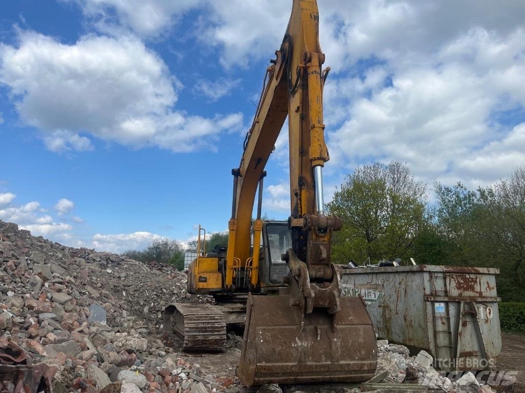 JCB JS 240 LC Гусеничні екскаватори