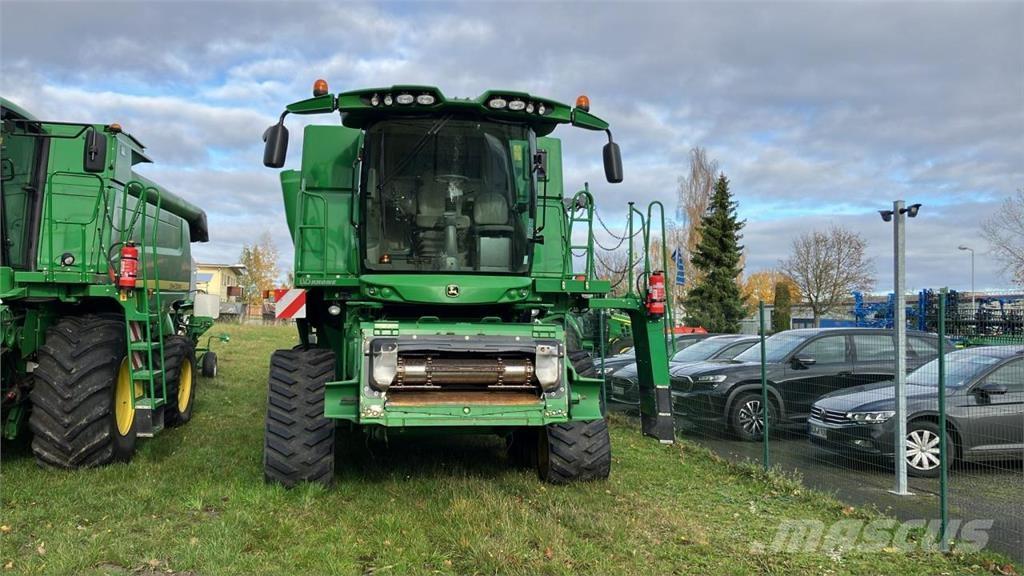 John Deere S680 Зернозбиральні комбайни