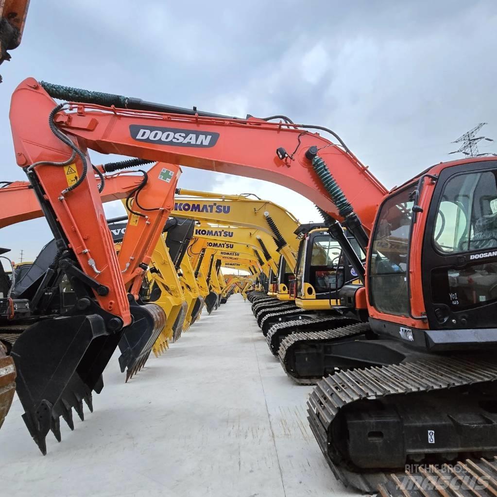 Doosan DX 225 LC Міні-екскаватори < 7т