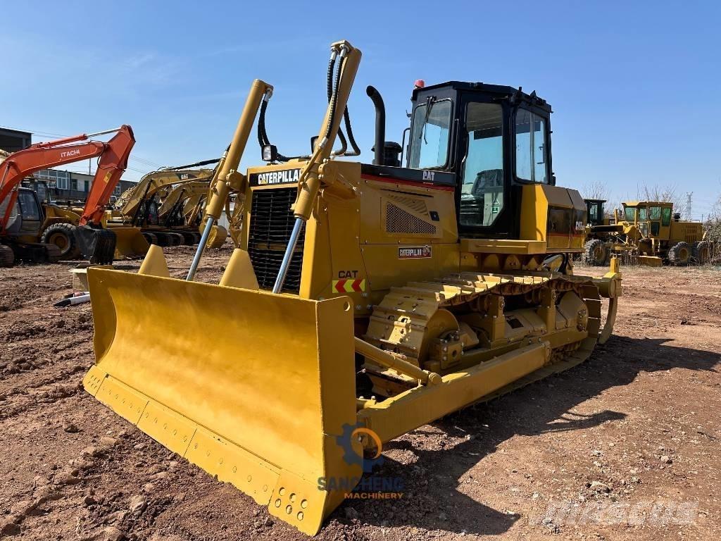 CAT D 6 G Гусеничні бульдозери