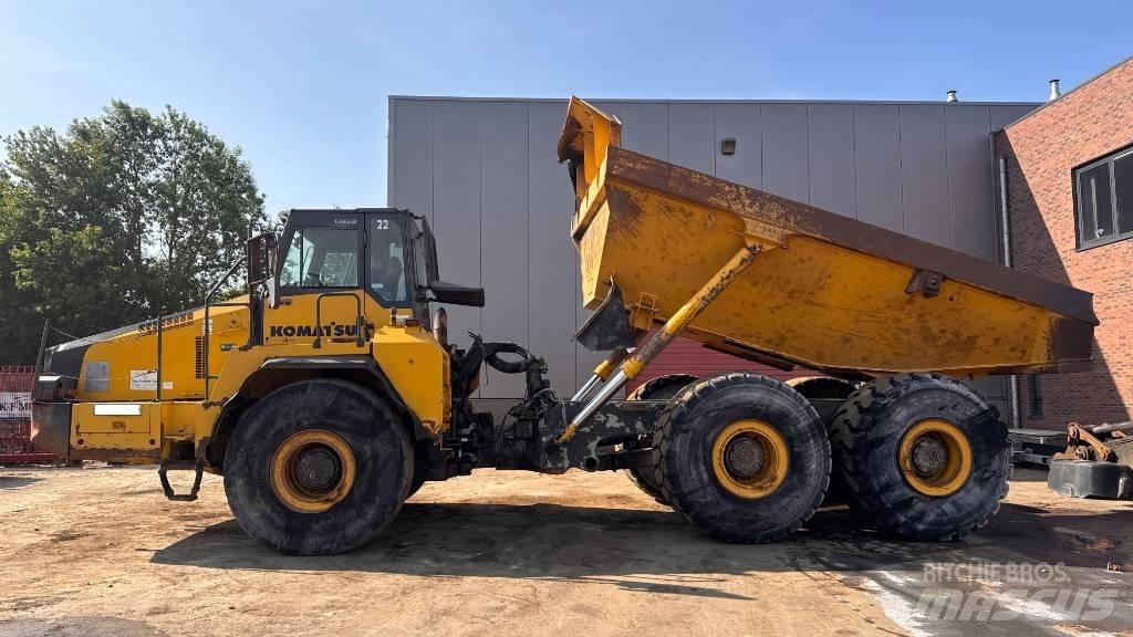 Komatsu HM 400-2 Зчленовані самоскиди