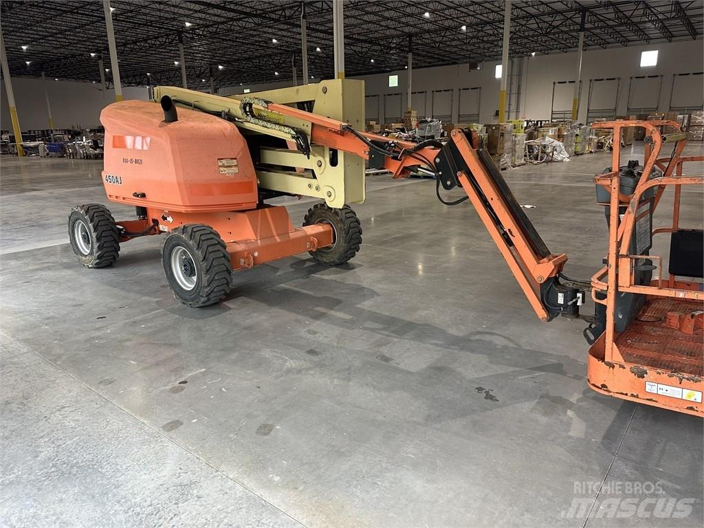 JLG 450 AJ Колінчаті підйомники