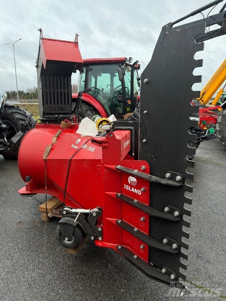 Igland SBV 2585 Снігомітли