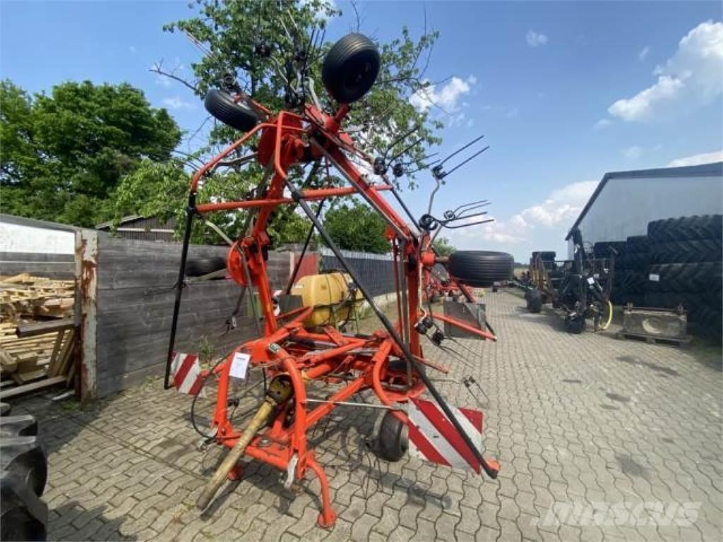 Fella TH 800 Граблі і сінозворушувачі