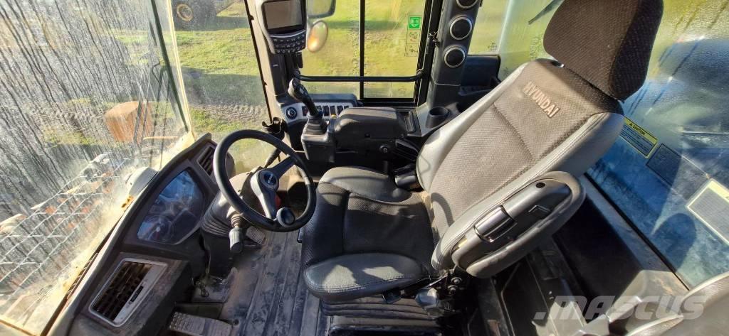 Hyundai HL 965 Фронтальні навантажувачі