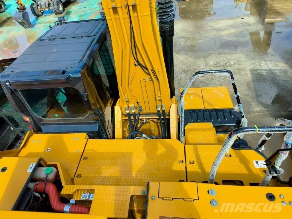 CAT 330GC Гусеничні екскаватори
