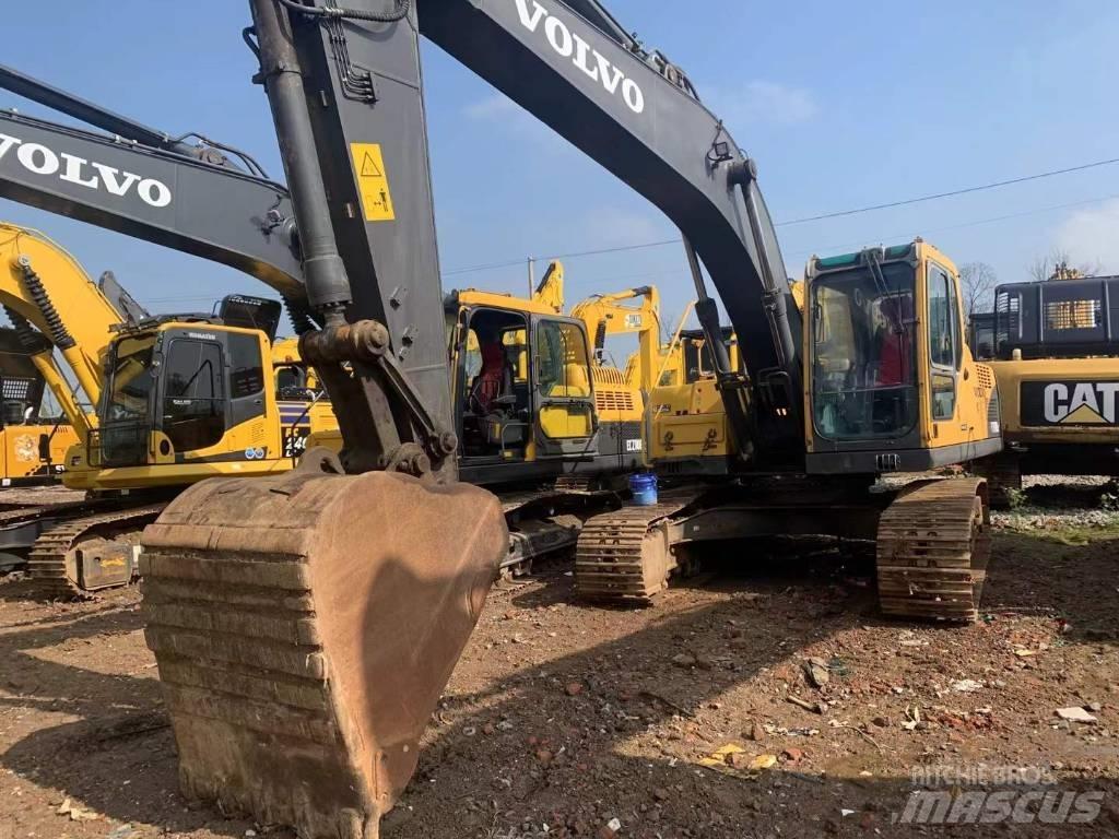 Volvo EC 210 Гусеничні екскаватори