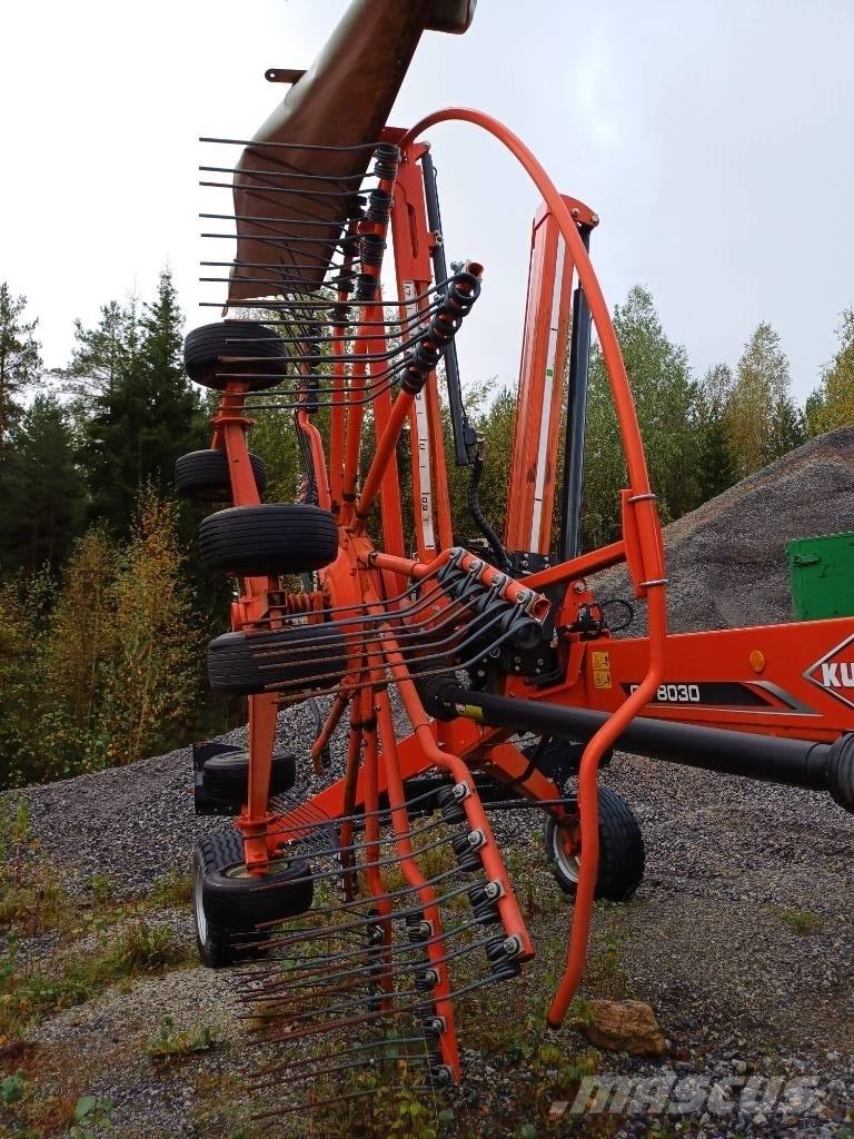 Kuhn GA8030 Рядкові жатки
