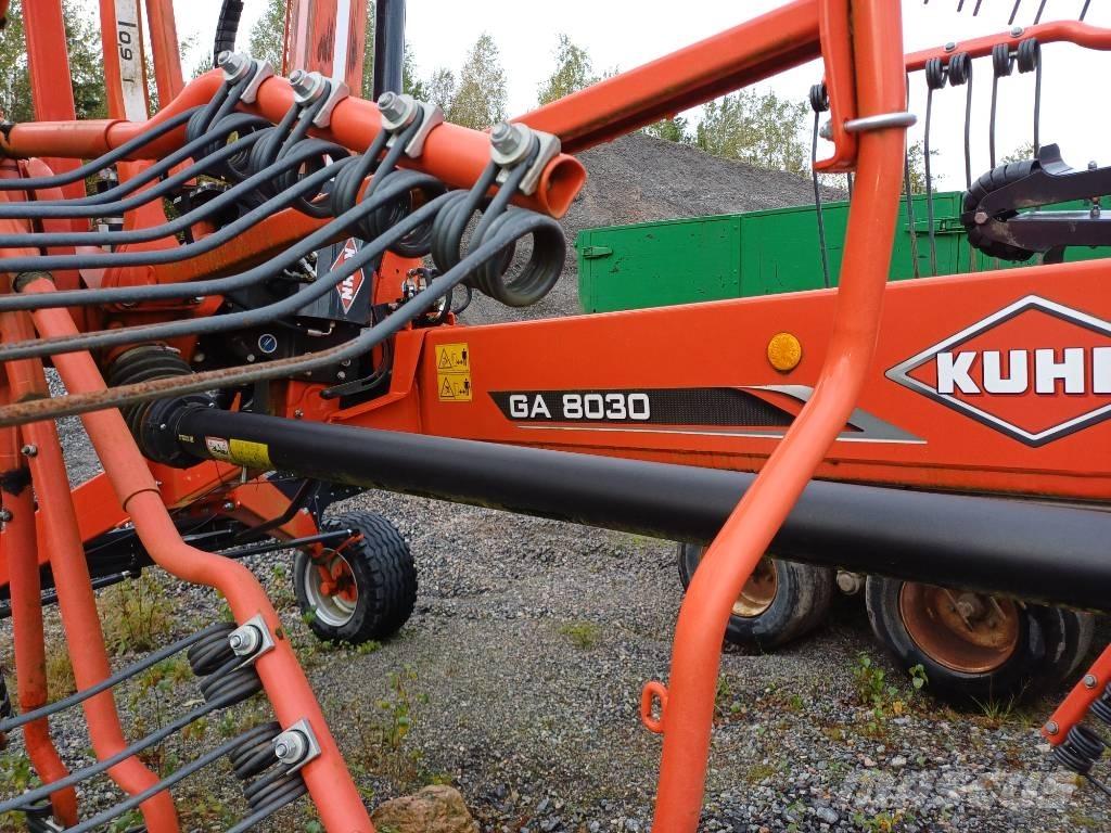 Kuhn GA8030 Рядкові жатки