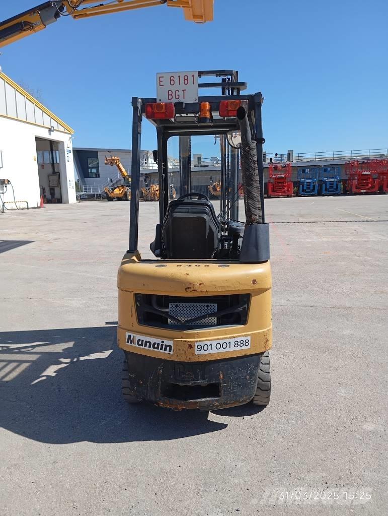 CAT DP 18 N Дизельні навантажувачі