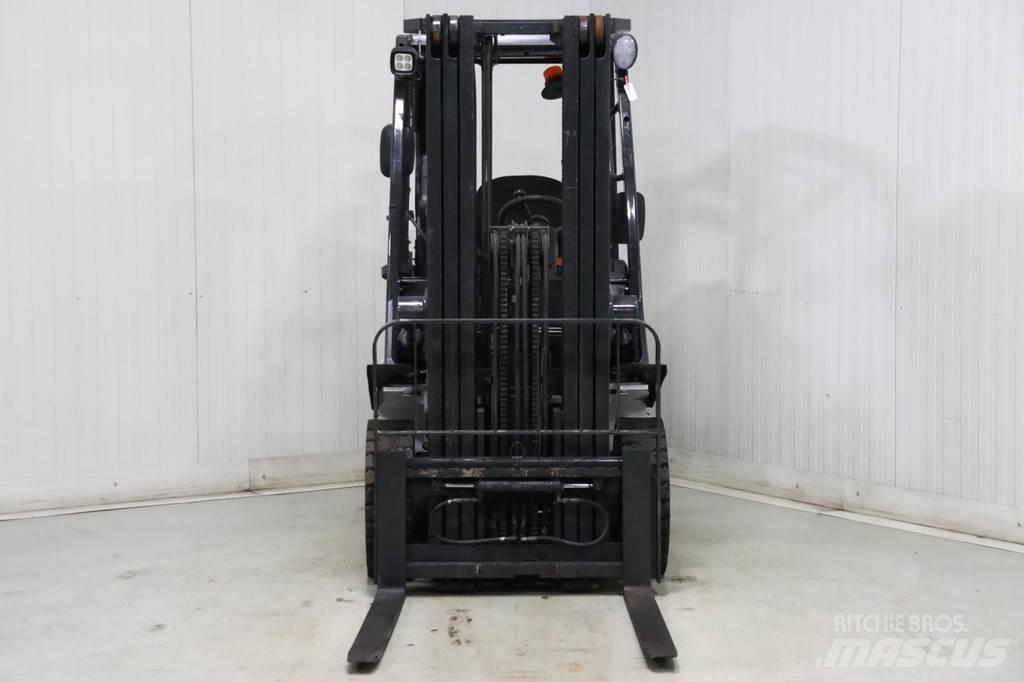 Nissan U1D2A20LQ Газові навантажувачі