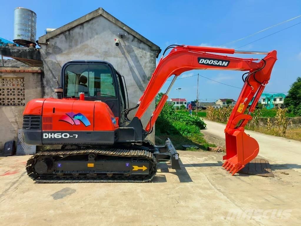 Doosan DH 60 Міні-екскаватори < 7т