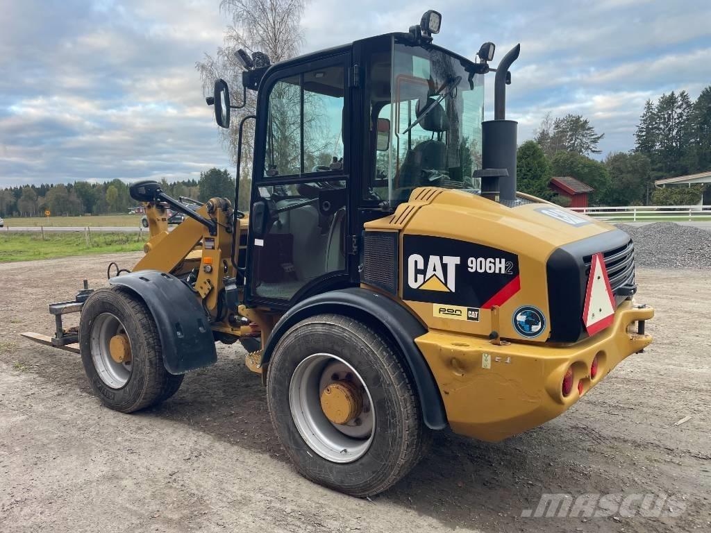 CAT 906 H 2 Фронтальні навантажувачі