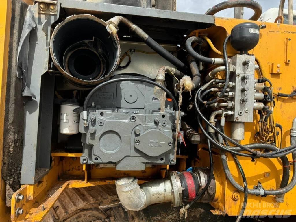 Liebherr 926 Гусеничні екскаватори
