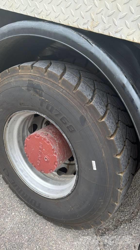  BOMBA HORMIGON Бетононасоси