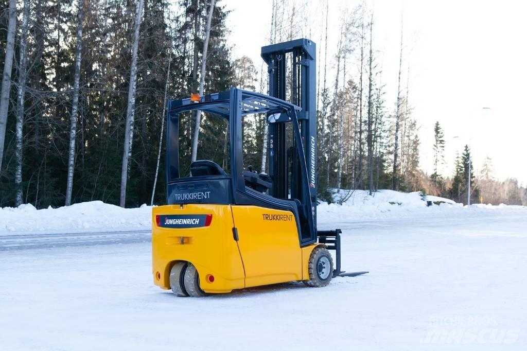 Jungheinrich EFG 220 Електронавантажувачі