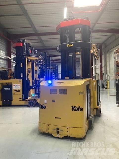 Yale MTC13 LWB Вантажник для вузьких проходів