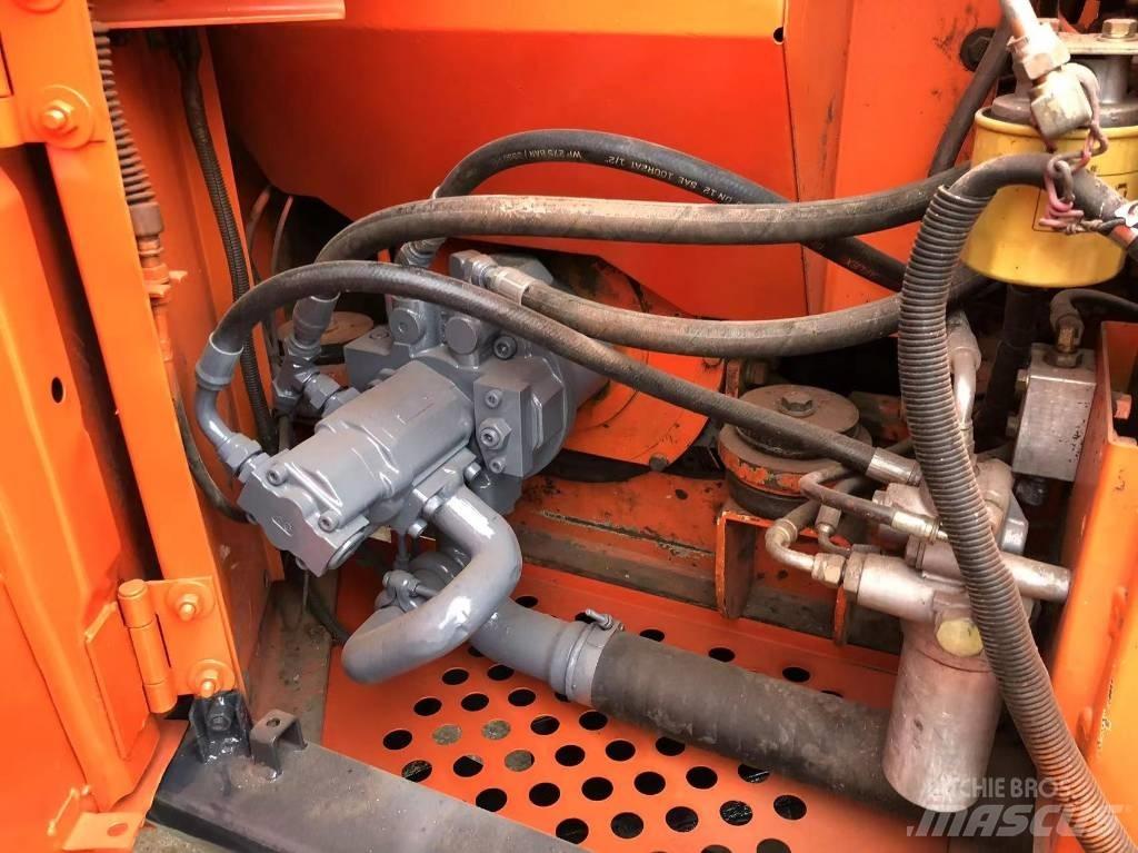 Hitachi ZX 60 Гусеничні екскаватори