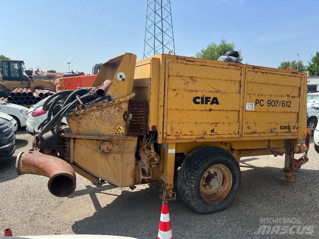 Cifa PC 907/612 Бетонні розподільні буми
