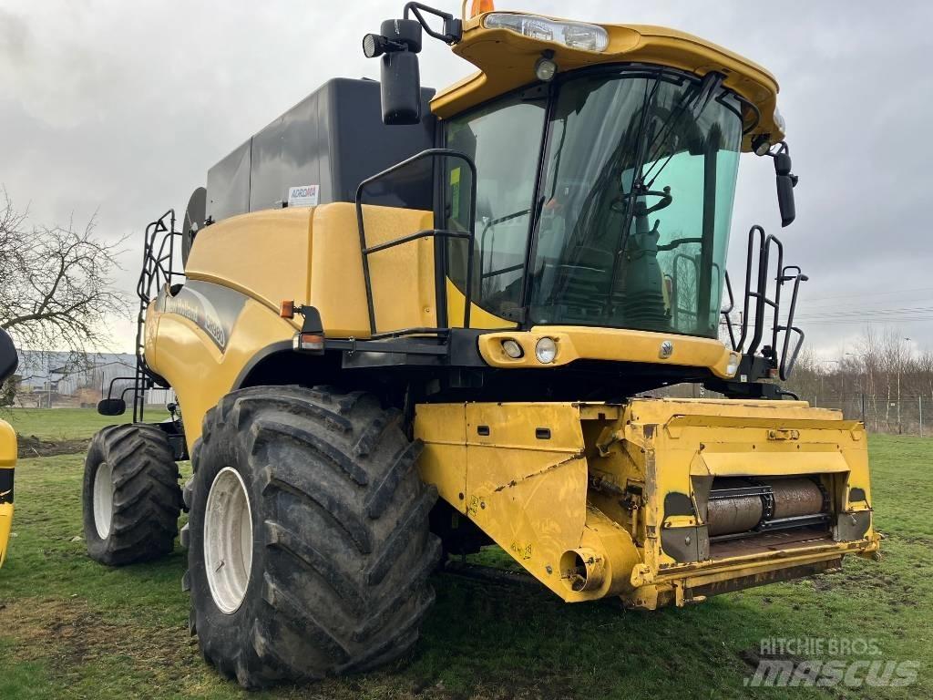 New Holland CR 980 Зернозбиральні комбайни