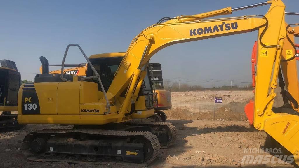 Komatsu PC 130 Гусеничні екскаватори