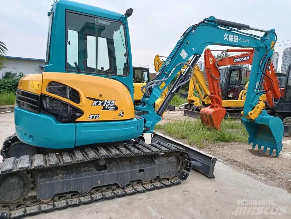 Kubota 155 Гусеничні екскаватори