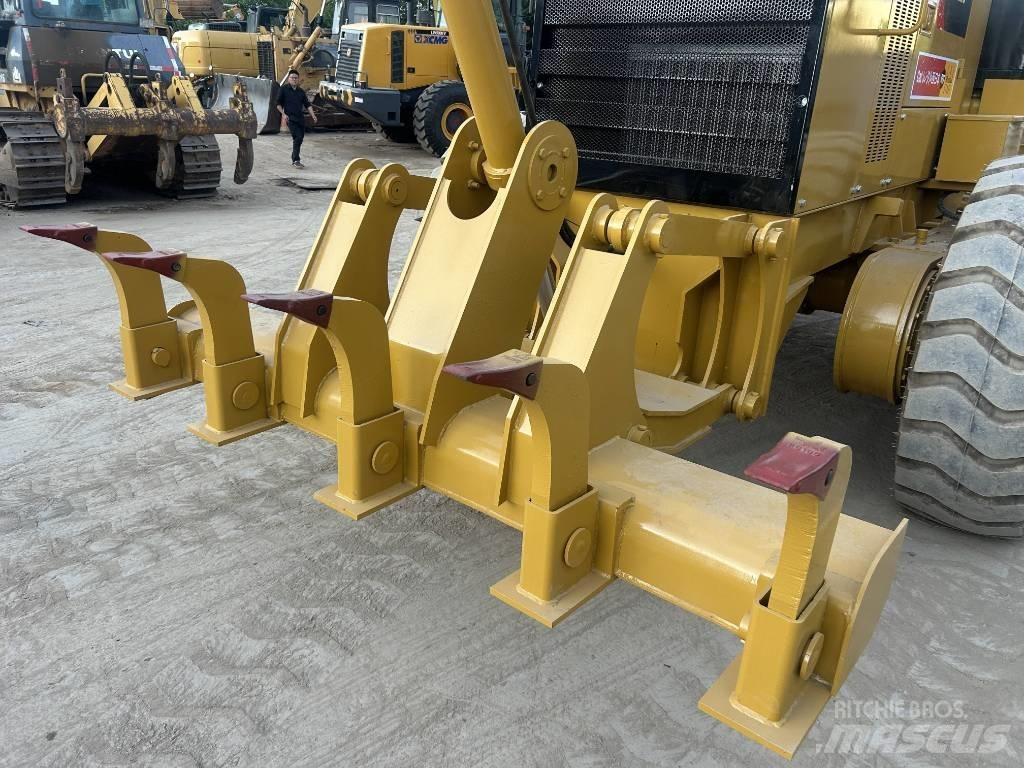 CAT 140 H Грейдери