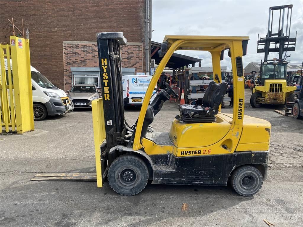 Hyster H2.5CT Дизельні навантажувачі