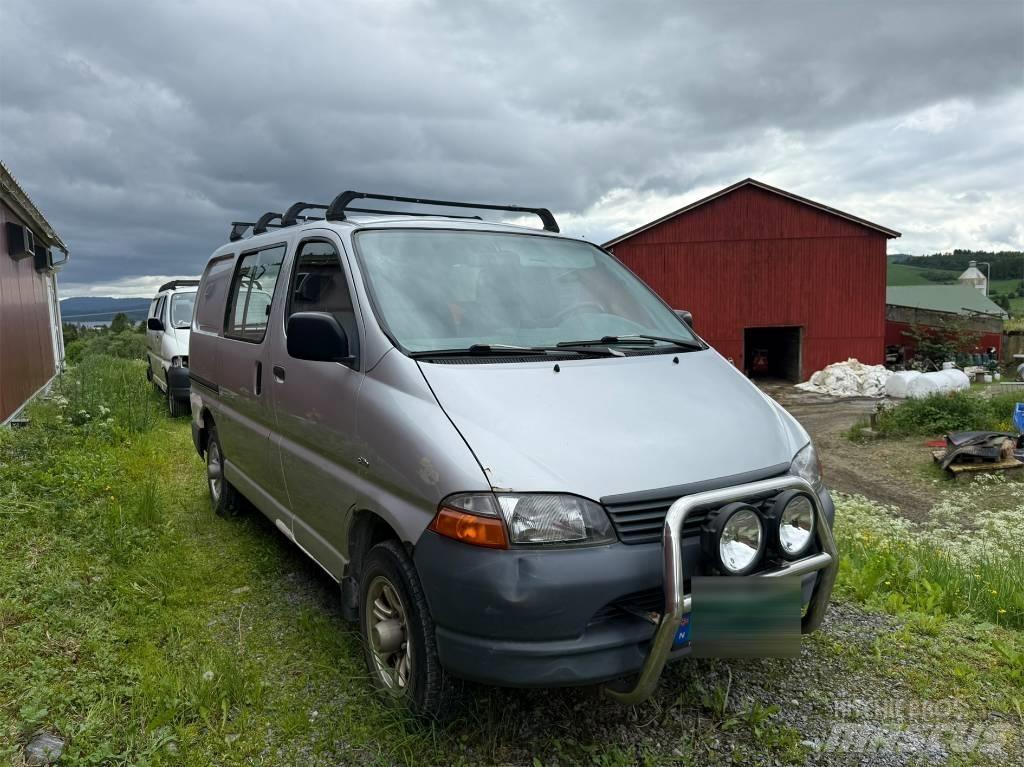 Toyota Hiace 4x4 Панельні фургони