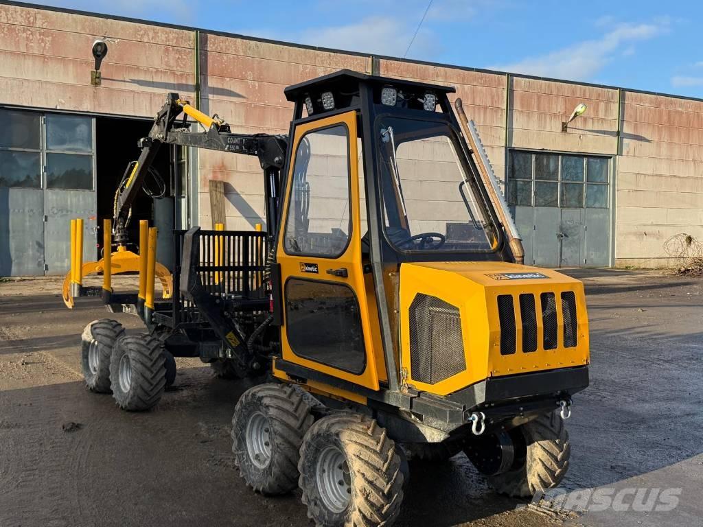  Kinetic 8x8 Форвардери