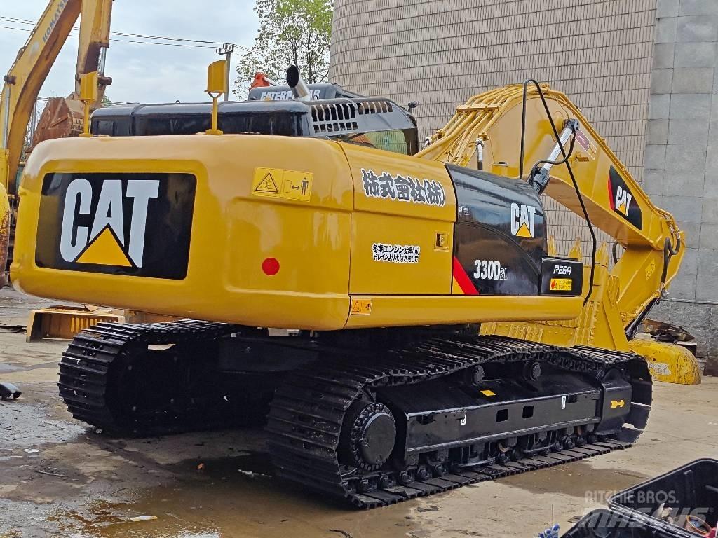 CAT 330 D2 L Гусеничні екскаватори