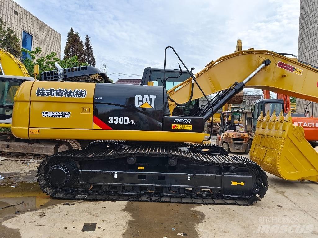 CAT 330 D2 L Гусеничні екскаватори