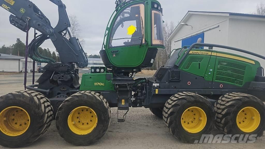 John Deere 1170 G Харвестери