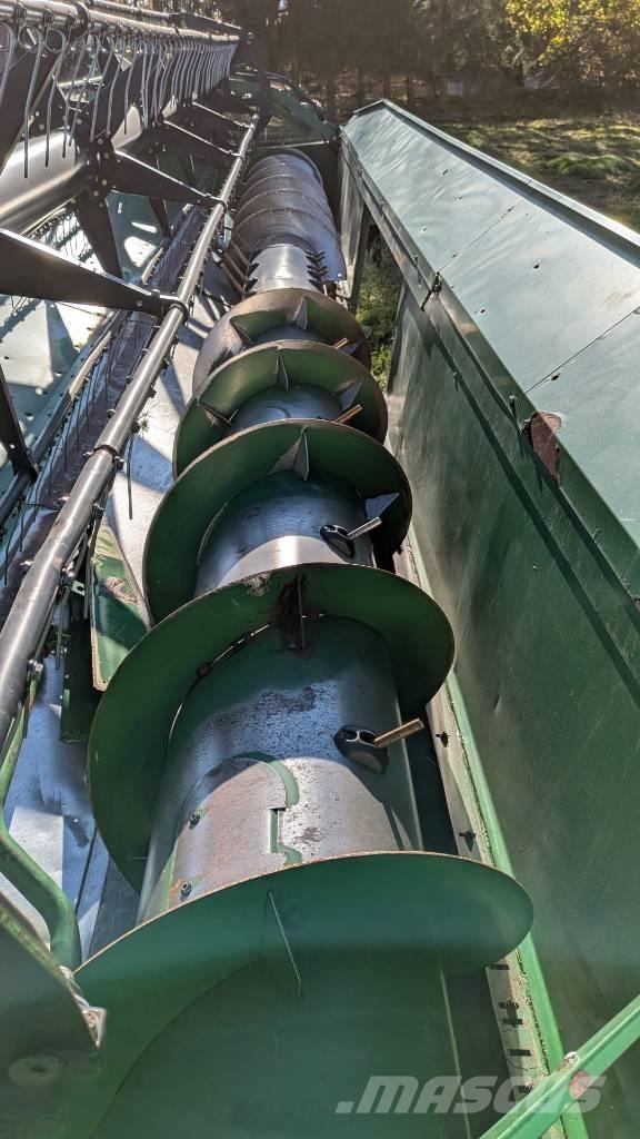 John Deere S 670 i Зернозбиральні комбайни