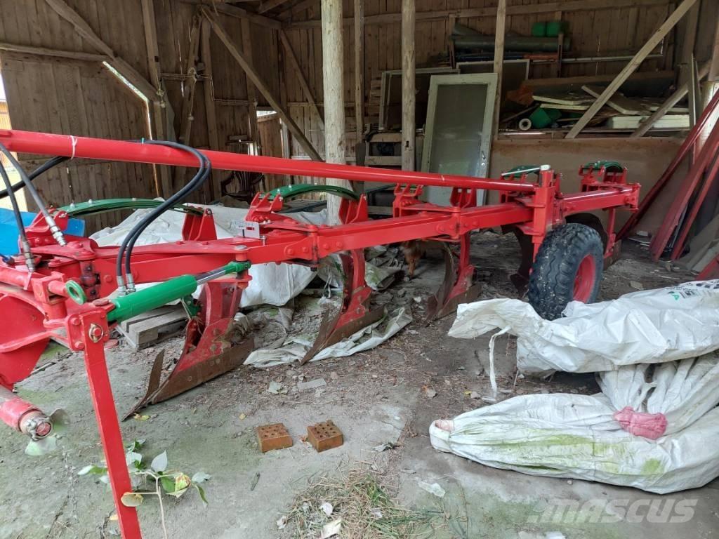 Unia TUR VARIO 5 R Звичайні плуги