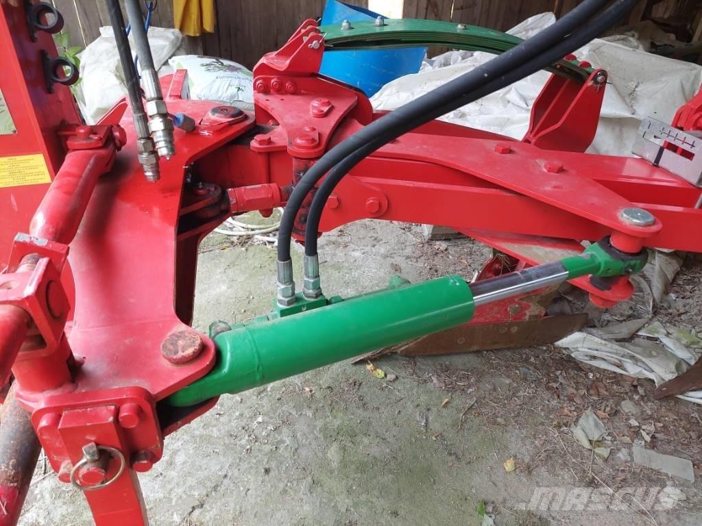 Unia TUR VARIO 5 R Звичайні плуги