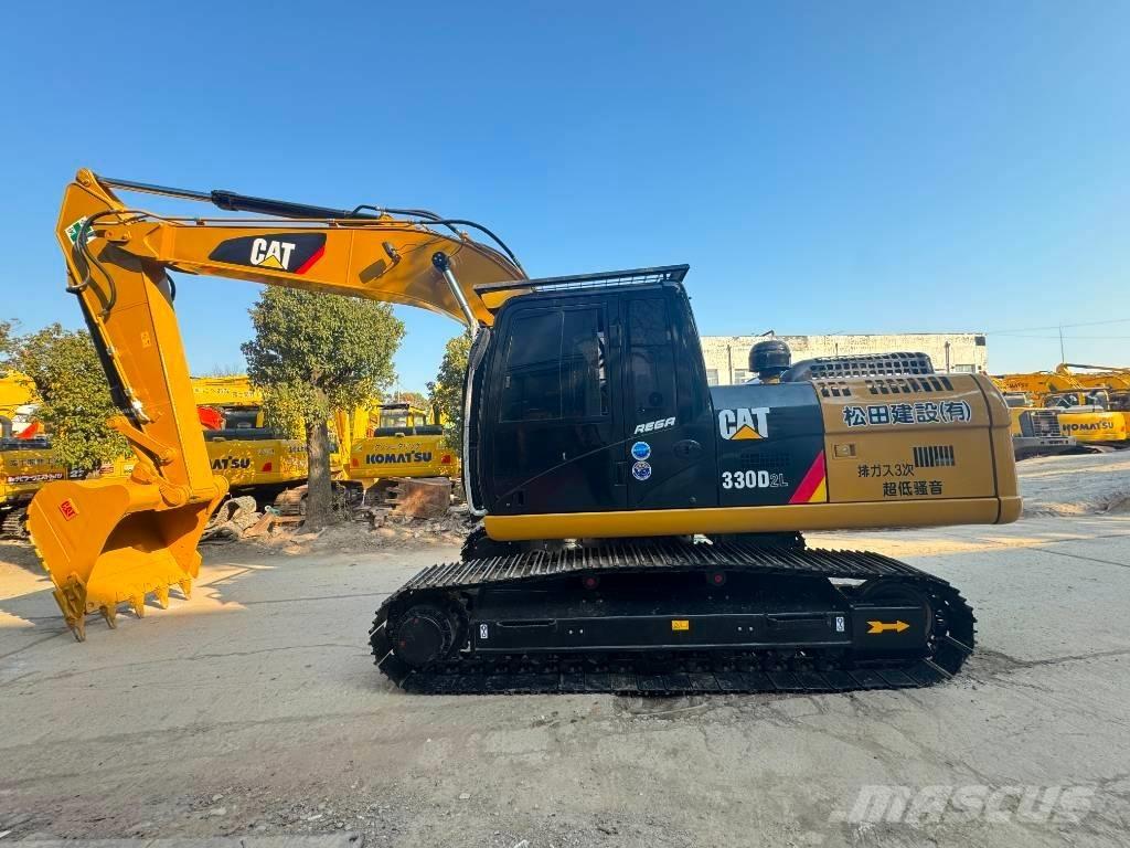 CAT 330D2L Гусеничні екскаватори