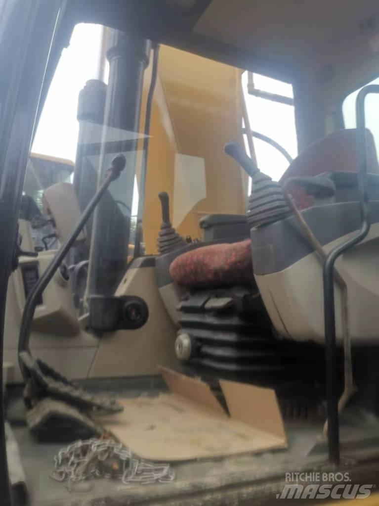 CAT 325 DL Гусеничні екскаватори