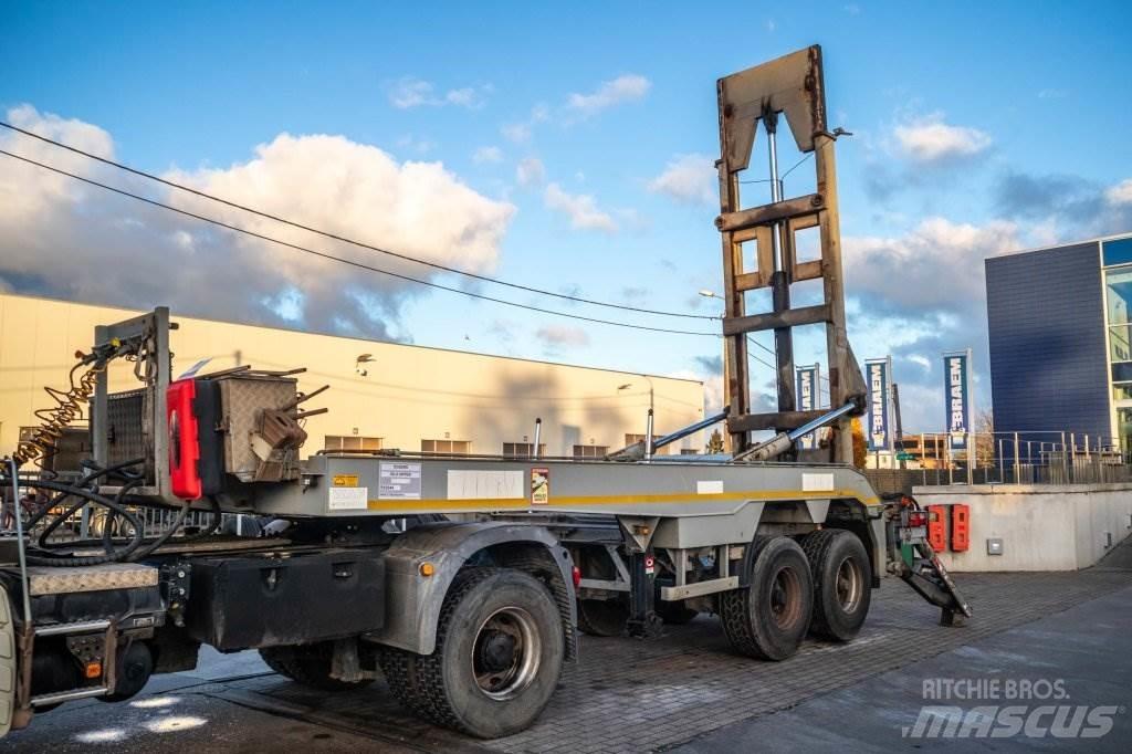 Eggers SILO Розбірні напівричепи