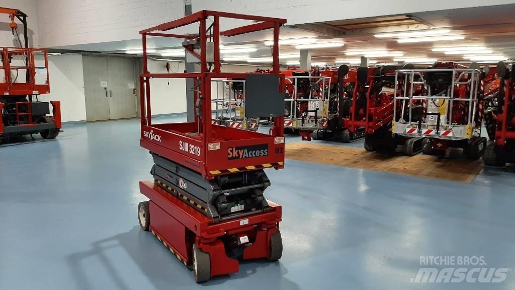 SkyJack SJIII 3219 Підйомники-ножиці