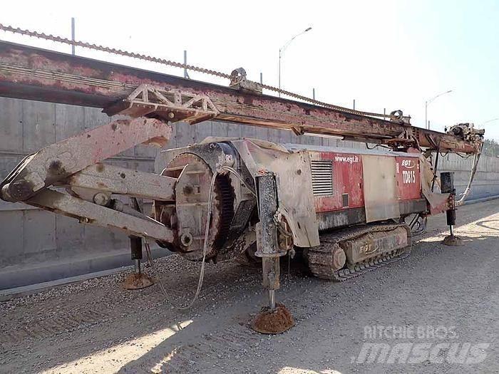EGT TD815 Свердлильні установки