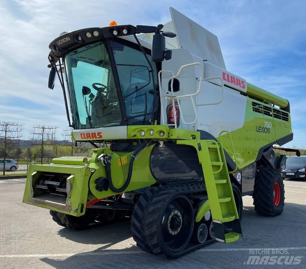 CLAAS Lexion 750 TT Зернозбиральні комбайни
